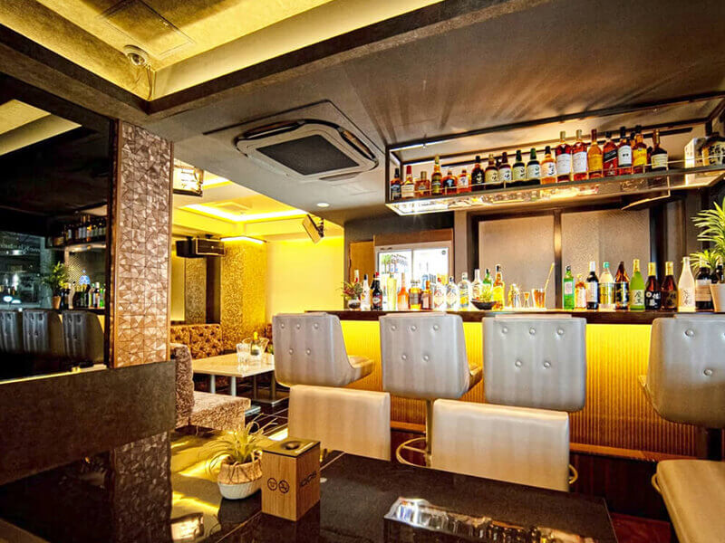【22：00～限定！最強2次会貸切プラン】2.5H飲み放題＆スナック盛・デザート付！5,500円⇒5,000円！スパークリングワインボトルで乾杯！更に専用ダーツもあるので２次会にぴったり！ - 恵比寿 貸切 ラウンジ LIP BAR & DART 恵比寿